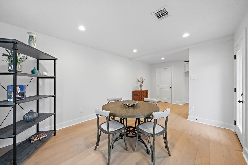 6007 Ettrick Dr.