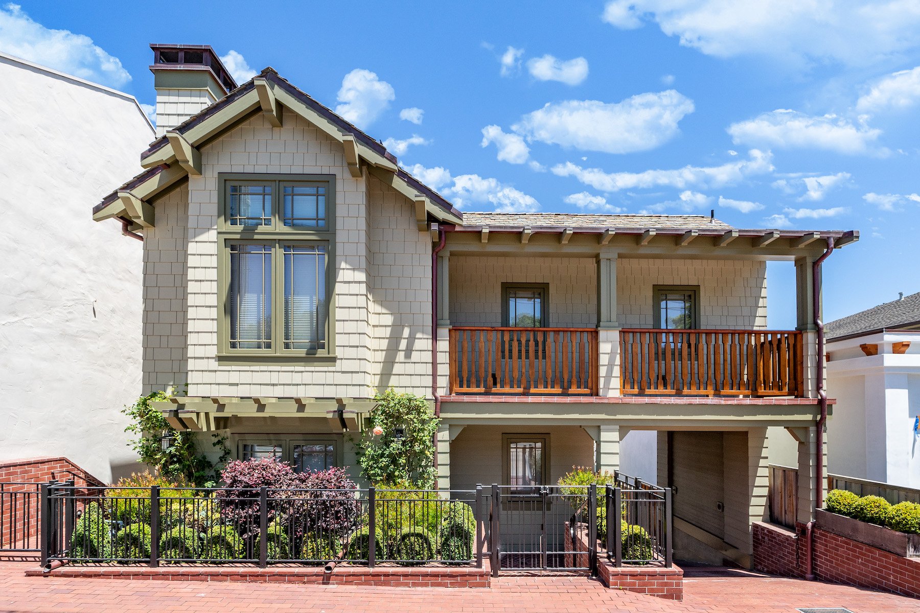 Luxurious Downtown Carmel Living