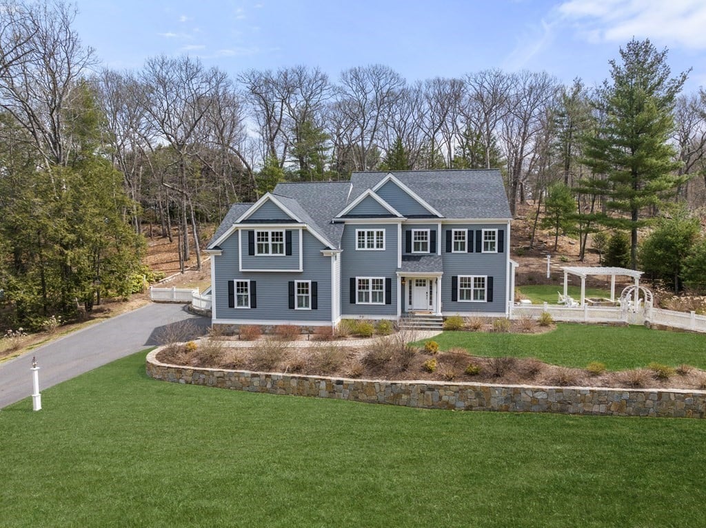 25 Byron Rd