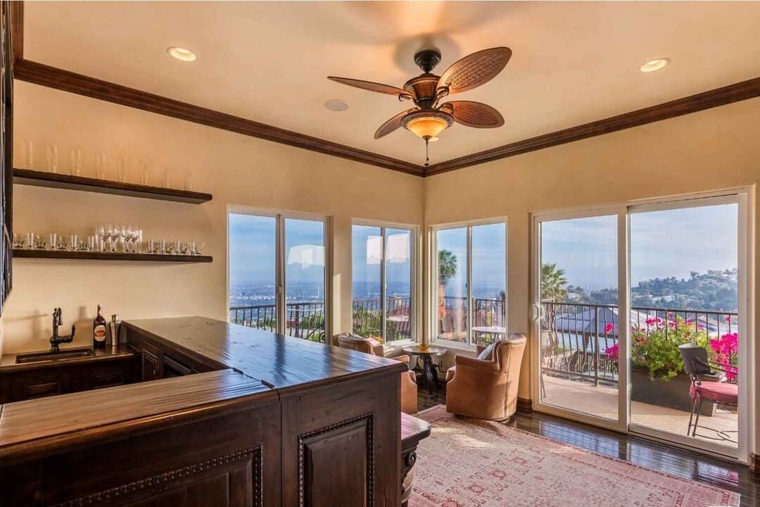 Celestia Crest, Venus Dr, 90046