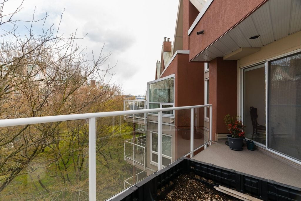 1210 Quayside Dr, #404B