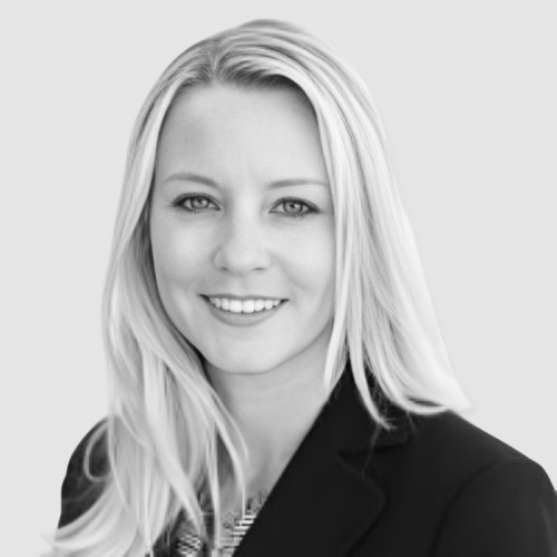 Sherri-Lee Johnston San Diego, CA Real Estate Agent Headshot