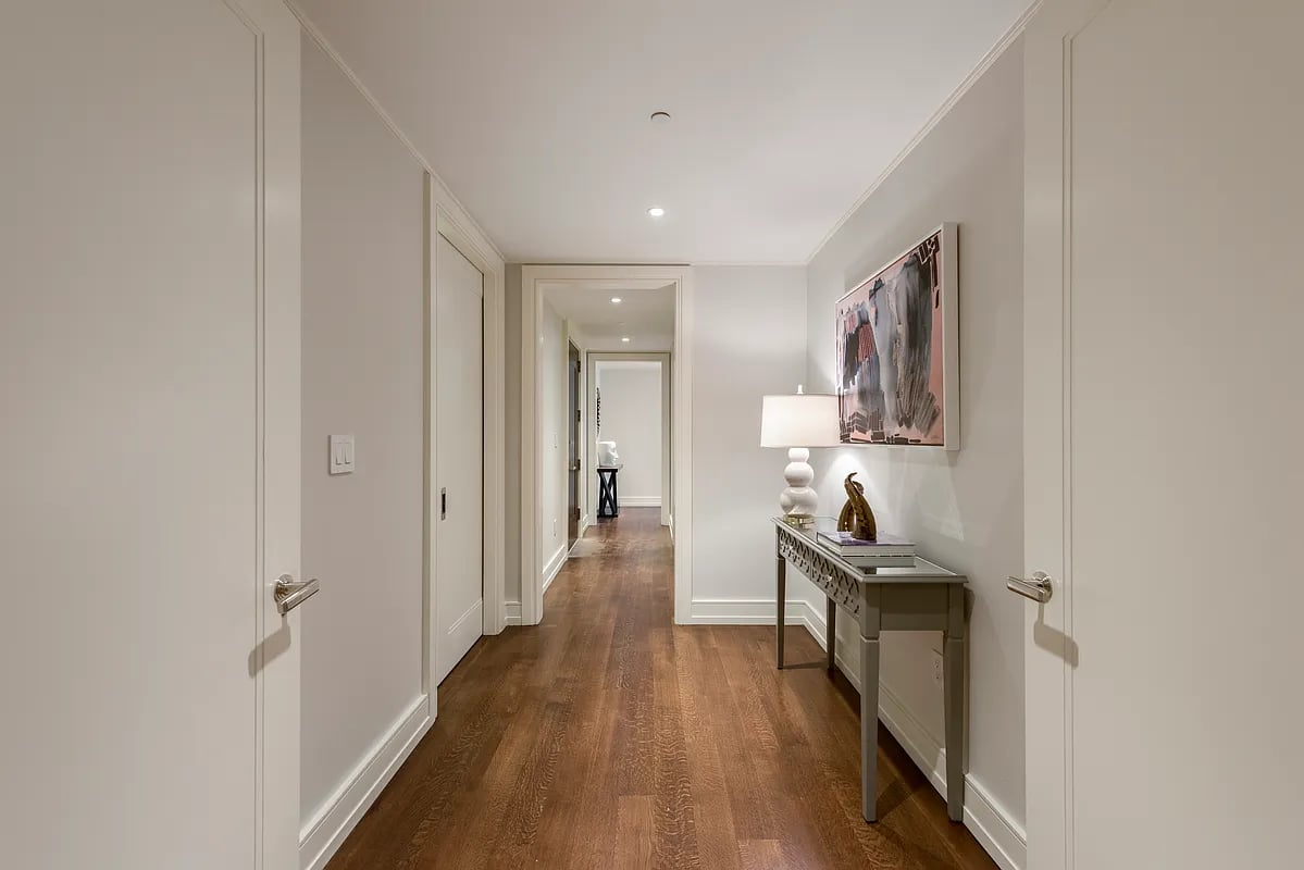 33 E 74TH Street 5A