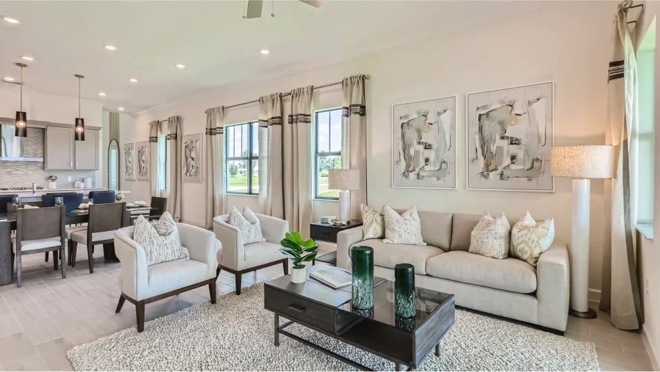 512 SE FASCINO CIR