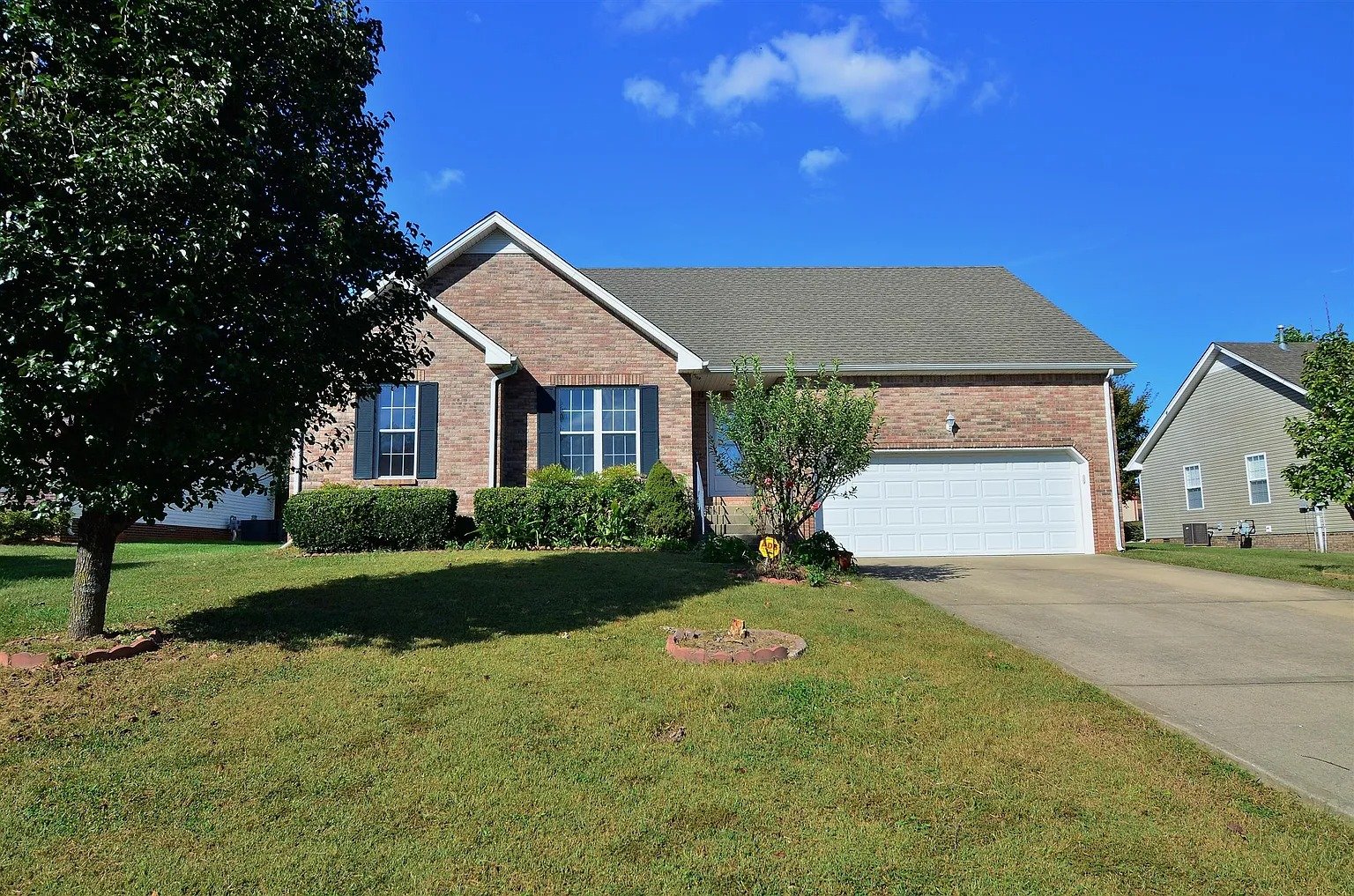 3419 Poplar Hl