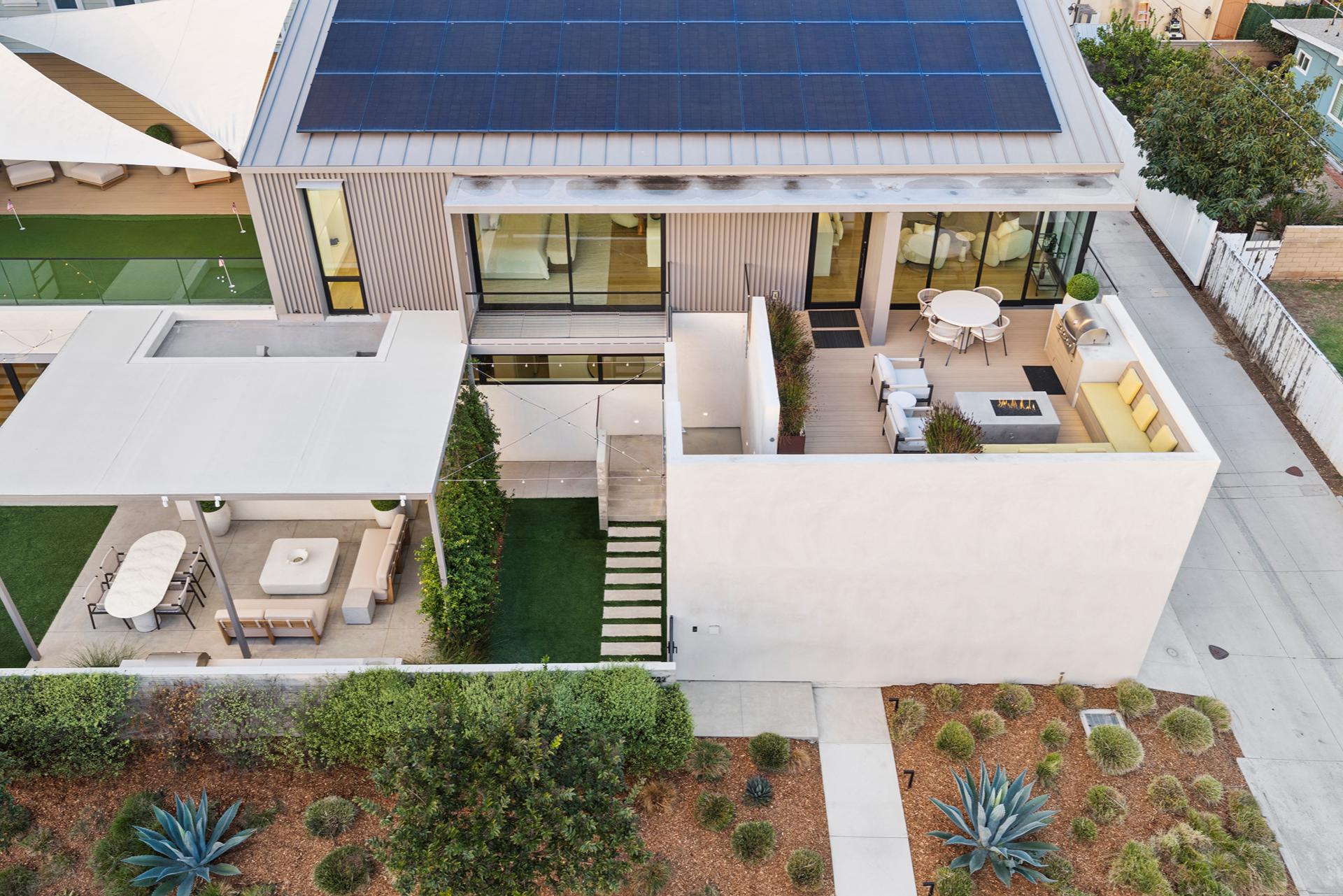 2320 Clay Street