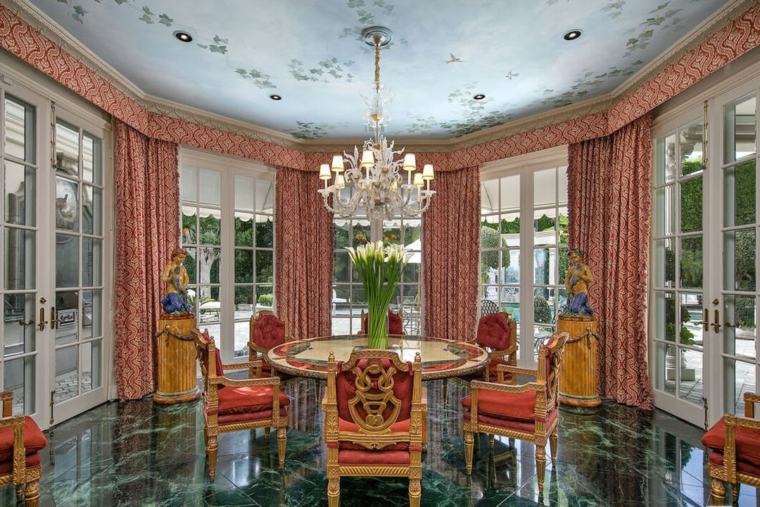 Crown Lodge