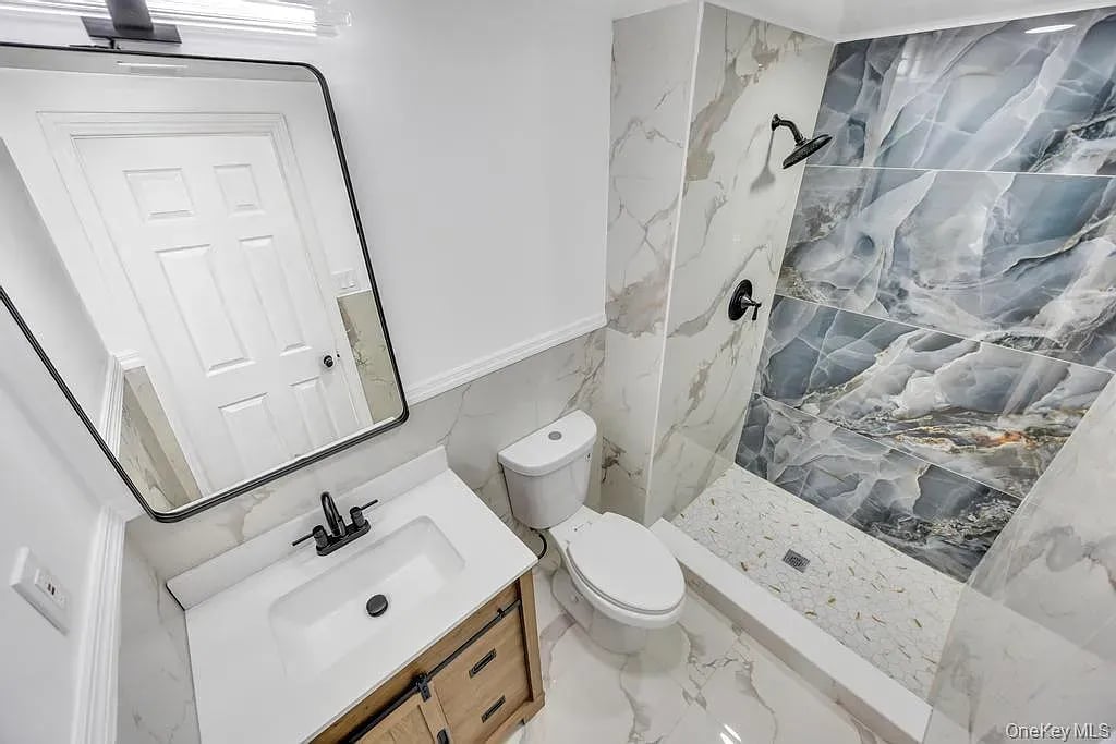 8 Grand Canyon Ln