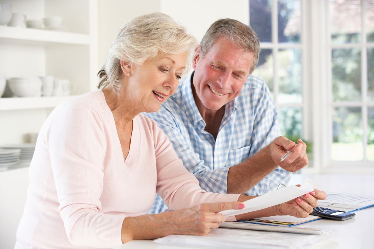 A Humorous Take On 4 Things to Consider Before Choosing a Place to Live When You Retire