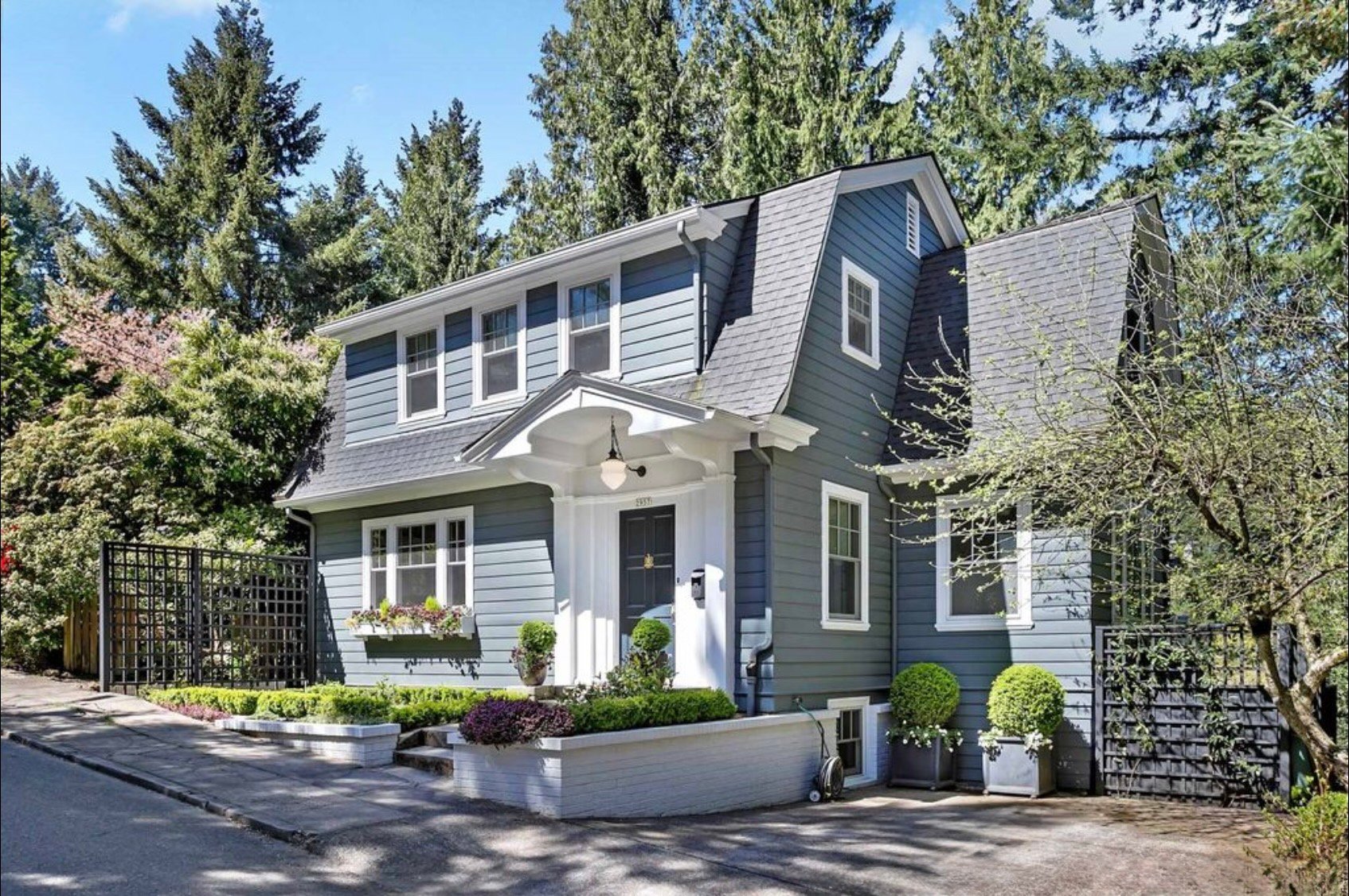 Portland Dutch Colonial