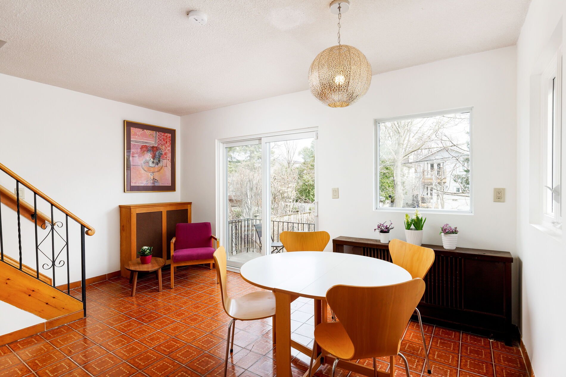Detached Leaside Family Home