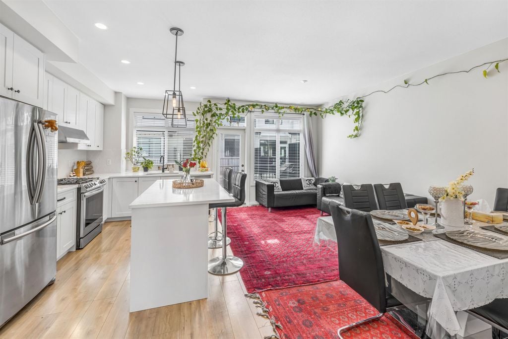 17557 100 Ave, #32