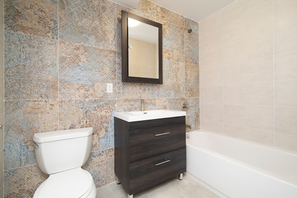 31-9 28th Ave, #6B