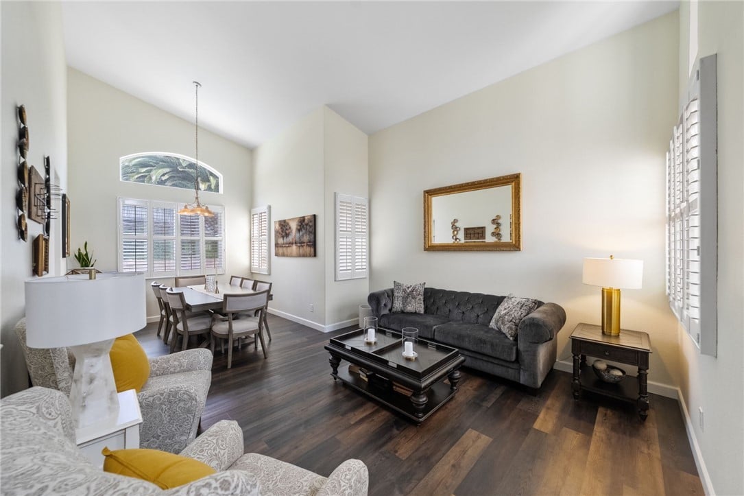 24084 Verdun Ln