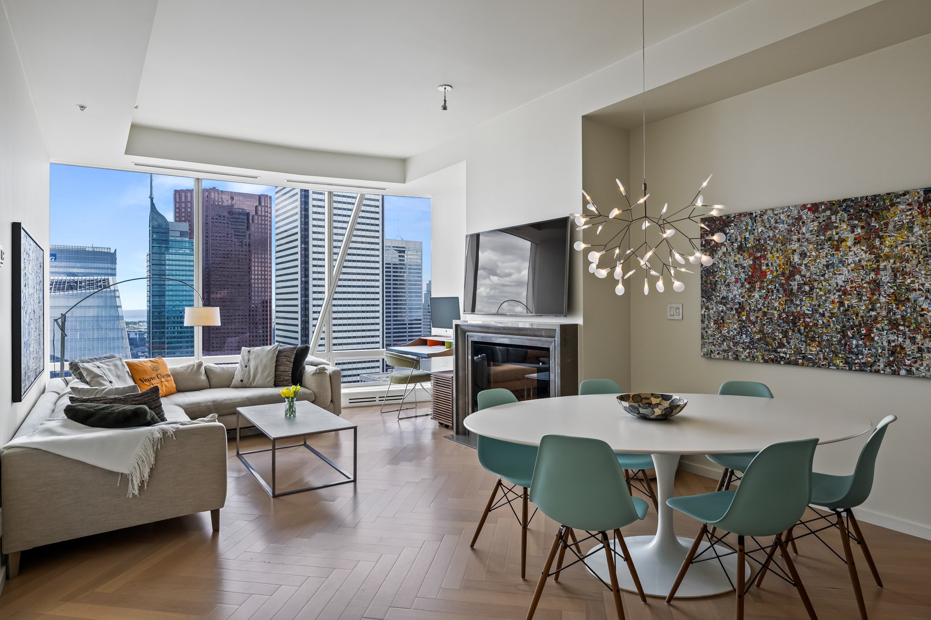 Suite 5707- 180 University Avenue 