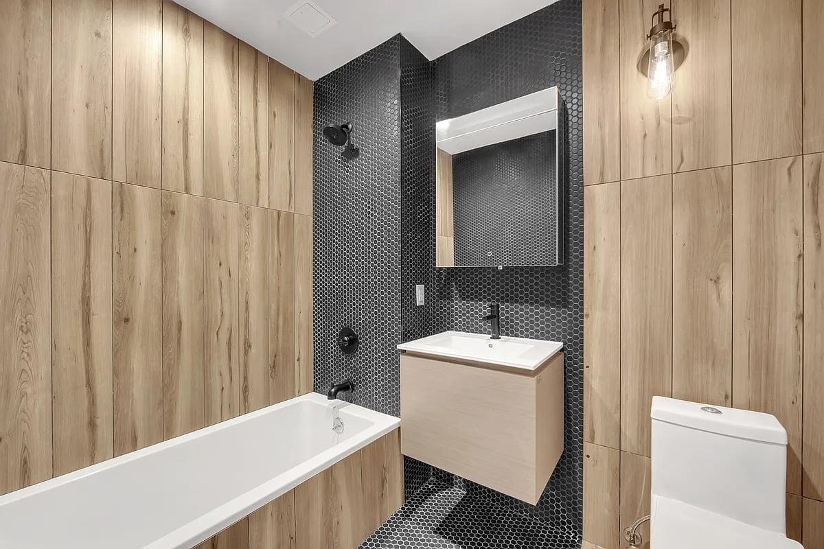 31-19 37th Street 3G