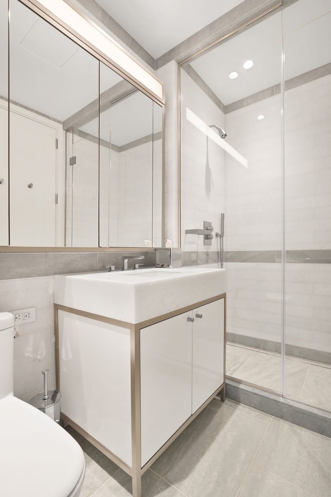  70 Vestry Street, #4B