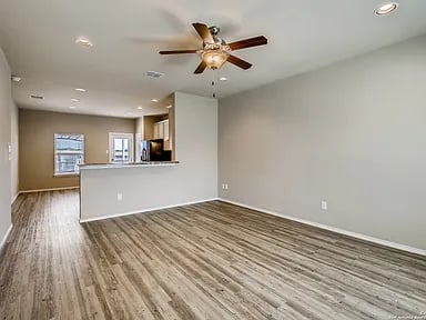 7143 Capricorn Wy
