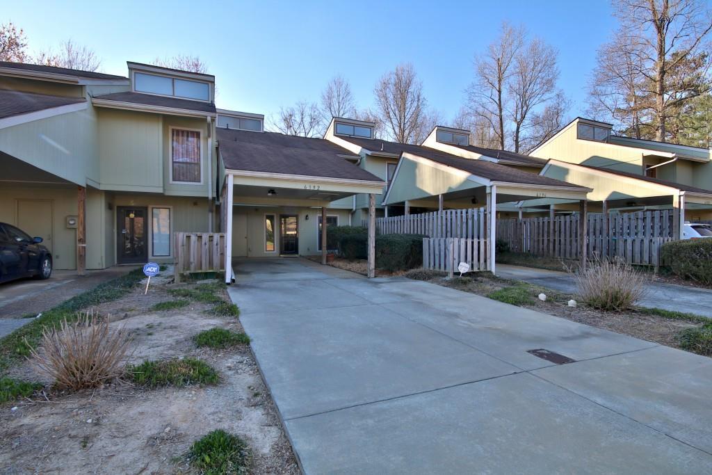 6392 Hawthorne Ter