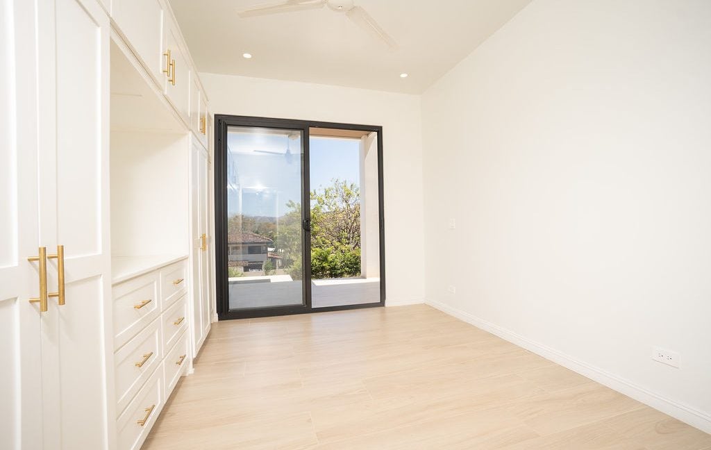 Luxury Ocean-View Home in Altos de Flamingo2