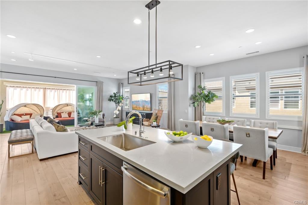 225 Cultivate, Irvine 