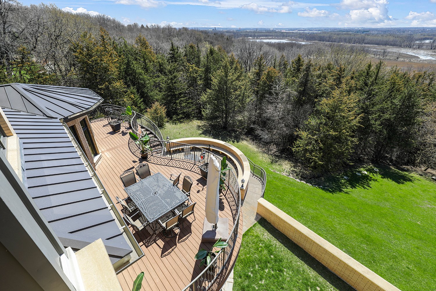 Unparalleled Views from the Bluffs of the Minnesota River Valley