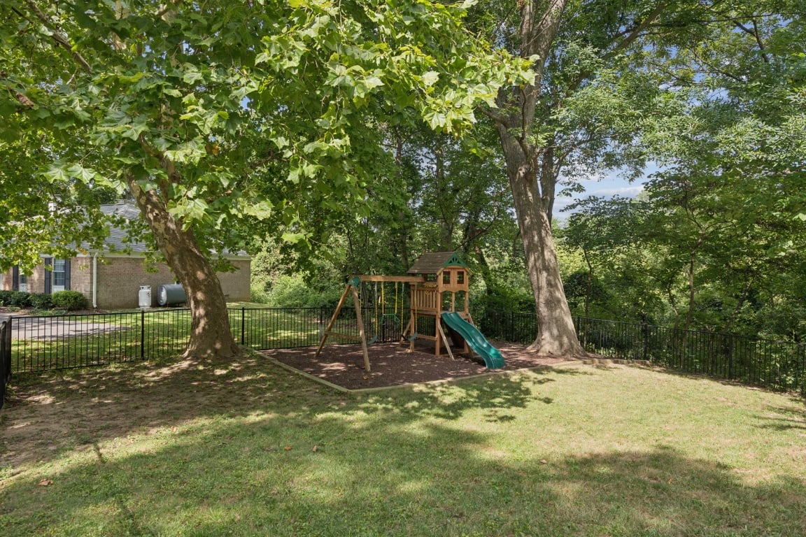 5 Arlie Drive