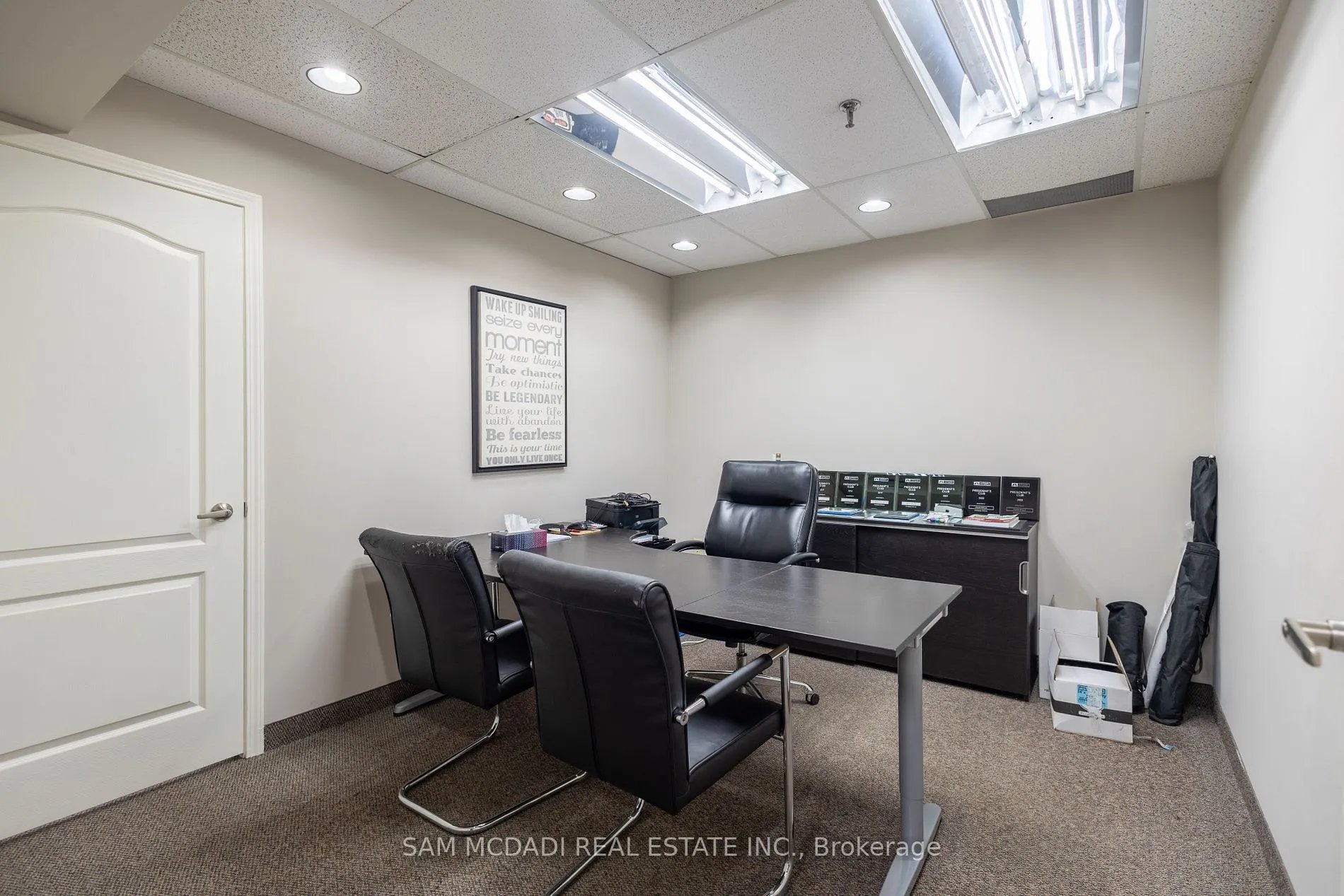 120 Traders Blvd E, #204