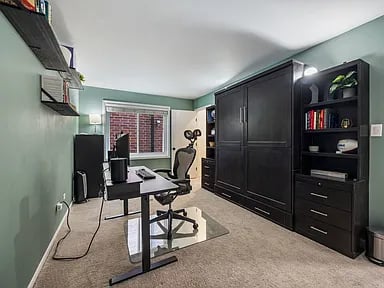 849 W Buckingham Place Unit: G