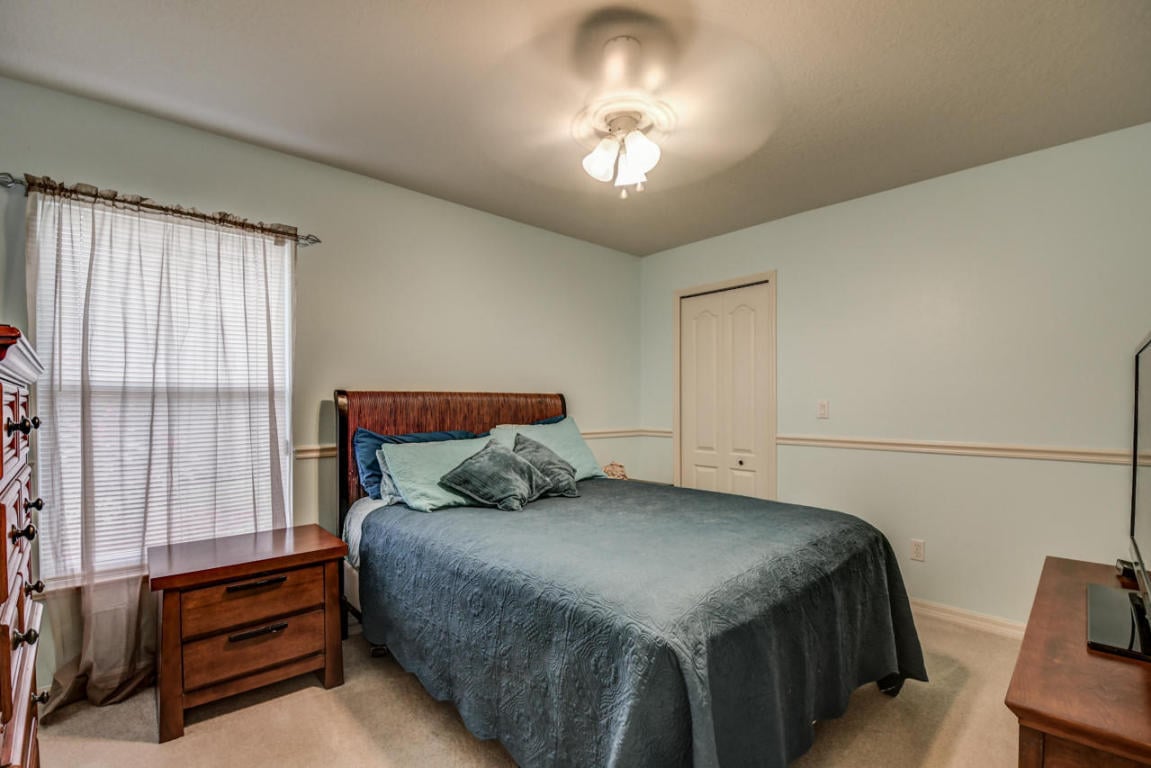 214 SW Fernleaf Trl