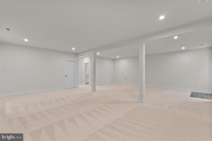 43290 Greeley Sq