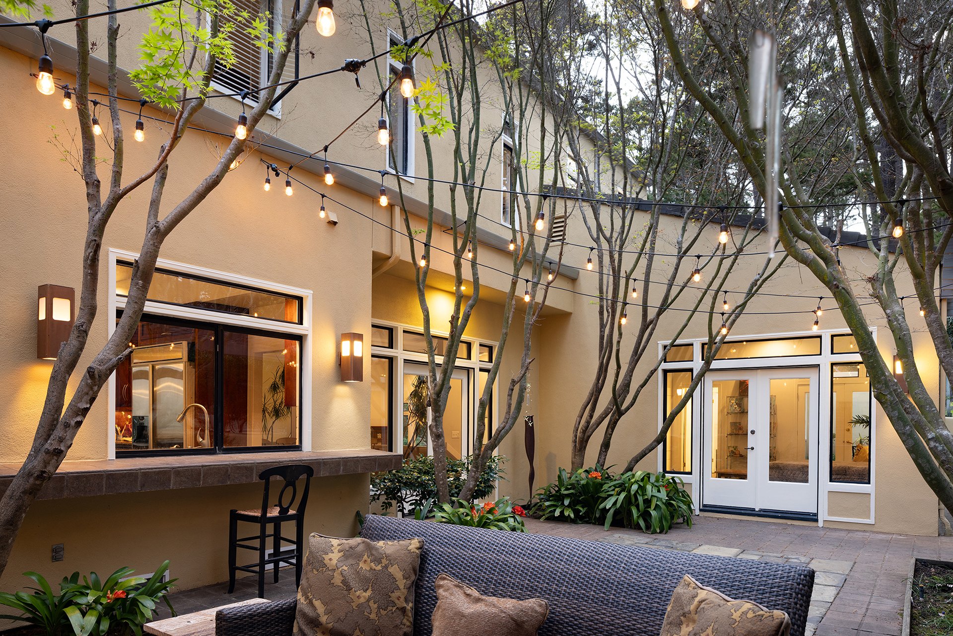Spacious Pebble Beach Retreat