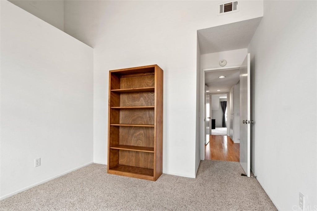3438 E Collins Ave #20