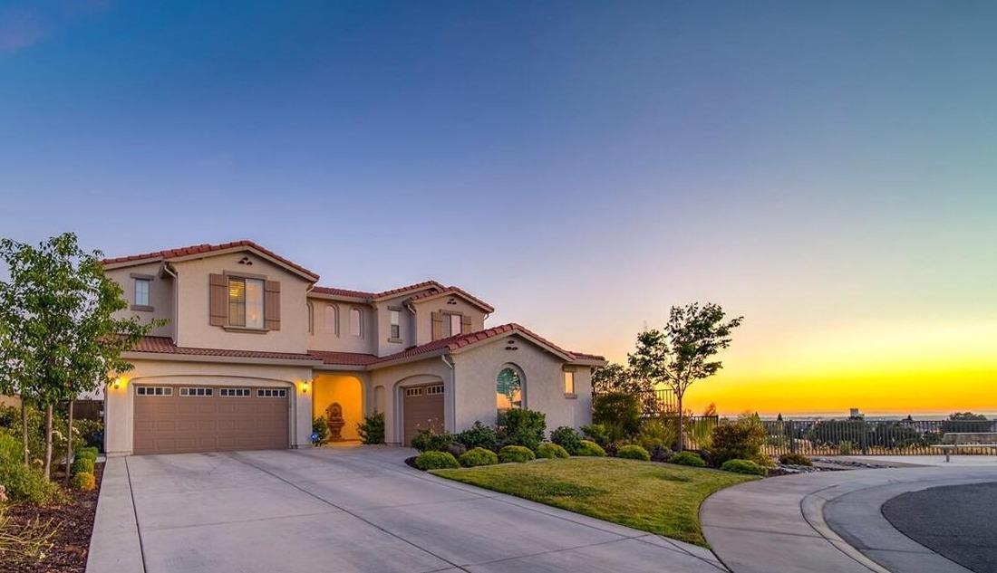 955 Old Ranch House Ct