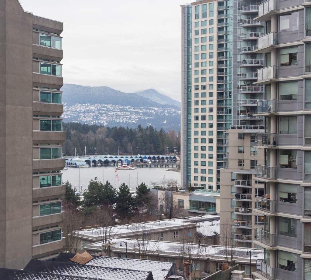 1211 Melville St, #605
