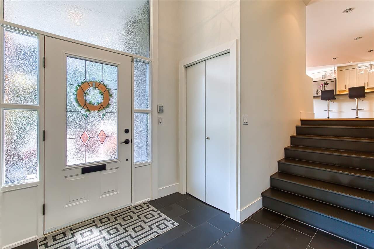 12651 15 Ave