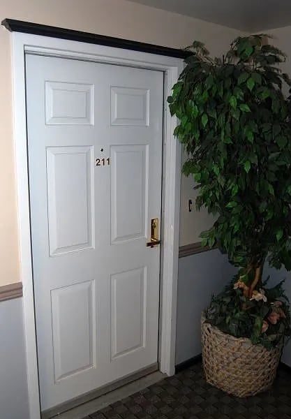 2350 10th Ave E #211