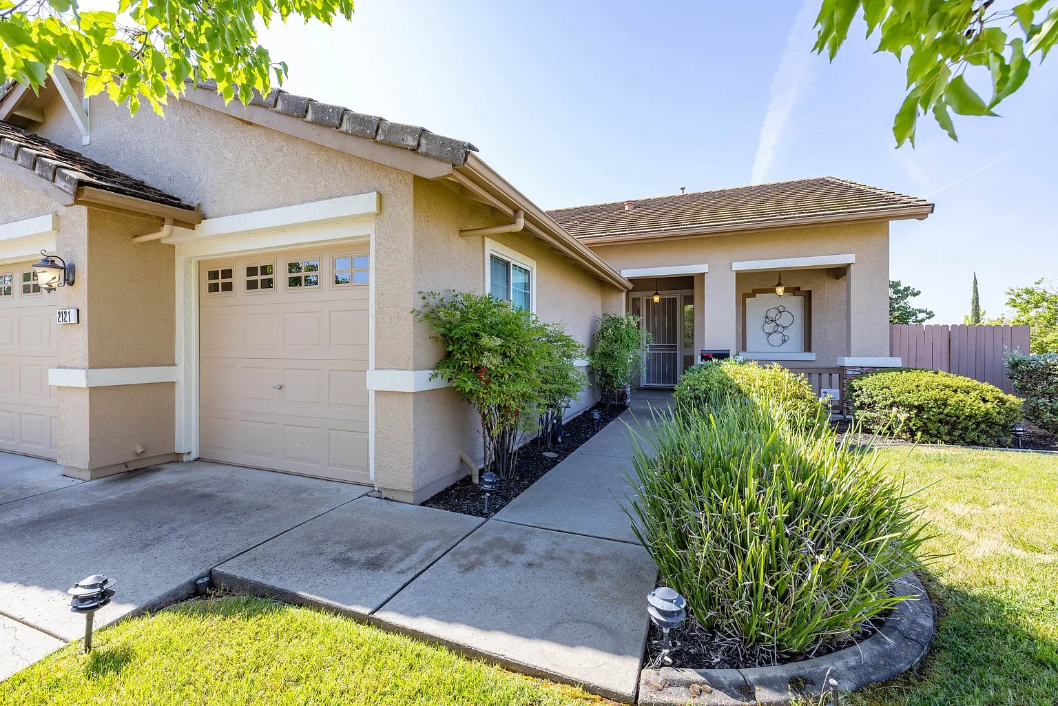2121 Mullen Ct