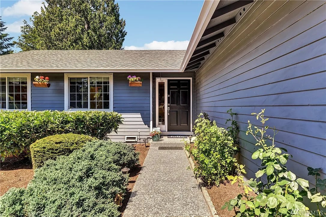 4823 126th Pl SE