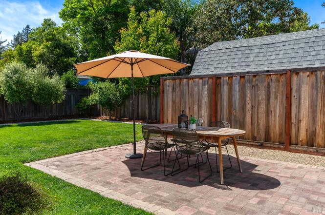2387 Yajome St