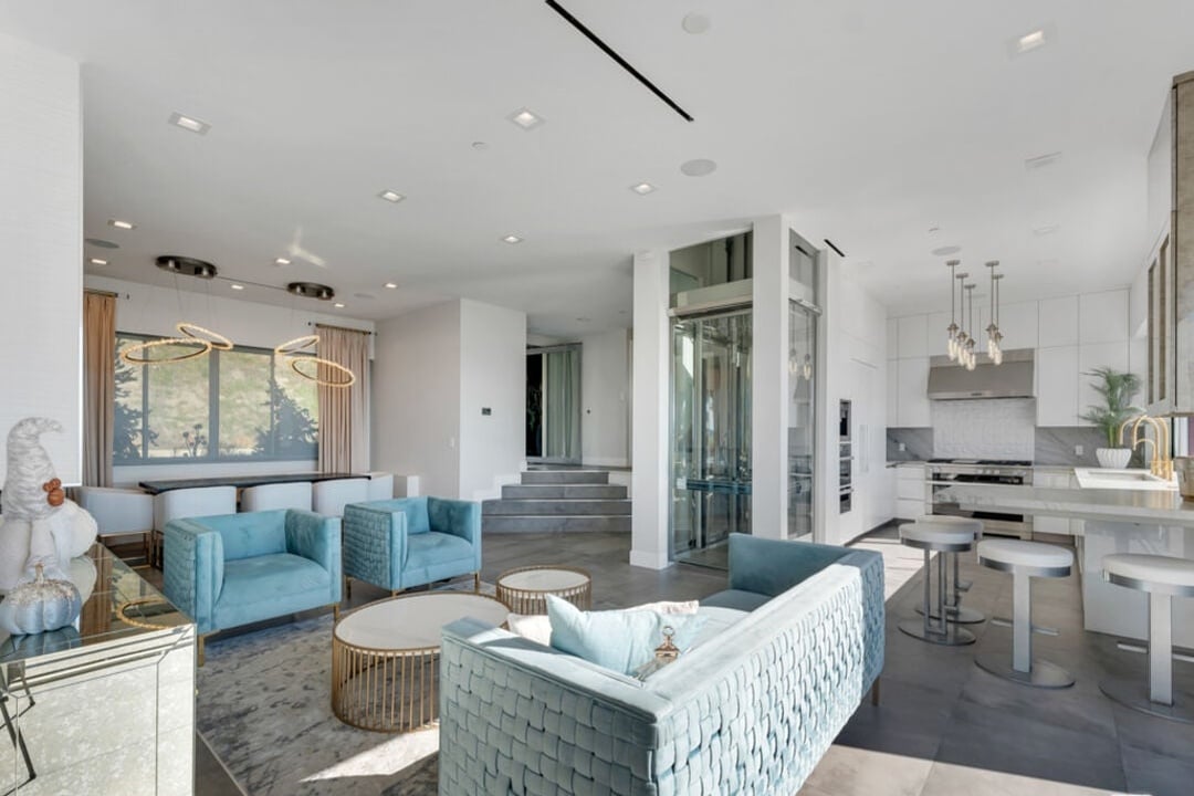 Atlas Heights, Malibu Rd, 90265