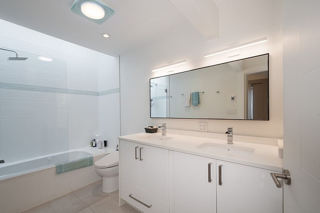 1525 Bellevue Ave, #104