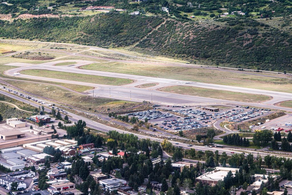 Pitkin County Approves Airport Layout Plan, 30-Year Fixed-Base Operator Lease