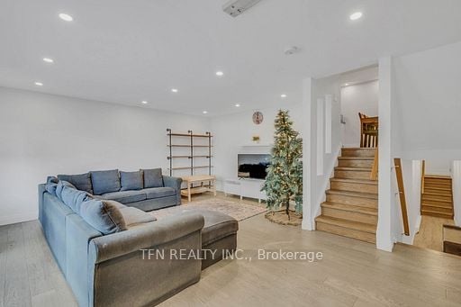 242 Milestone Crescent Unit: 115