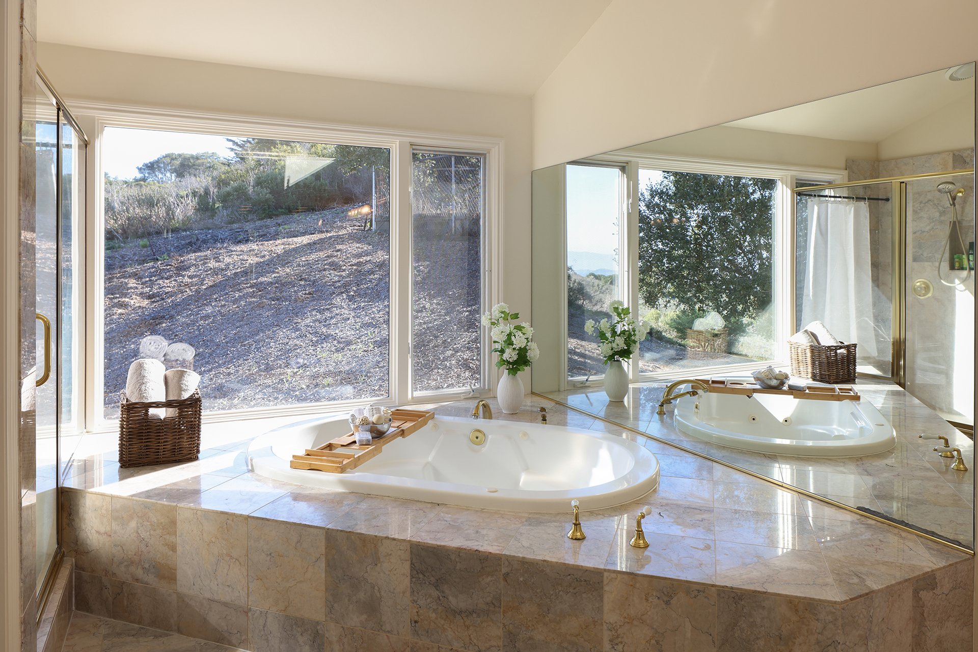 Monterey Paradise - 25691 Whip Road