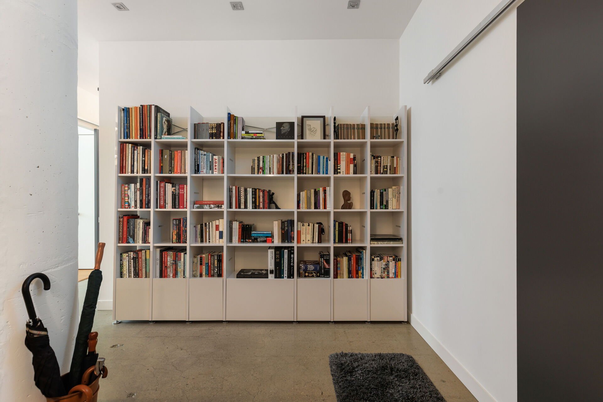 Merchandise Loft