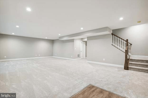 Home tour: 16989 Purcellville Road in Purcellville VA in Loudoun County