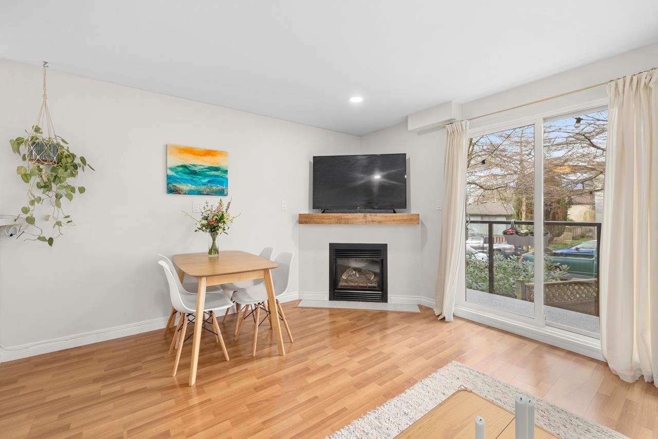 205-2212 Oxford Street, Vancouver