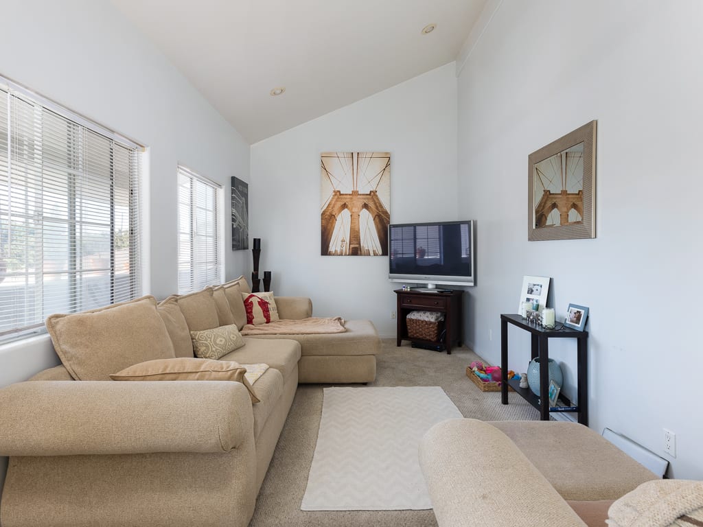948 Loma Vista St
