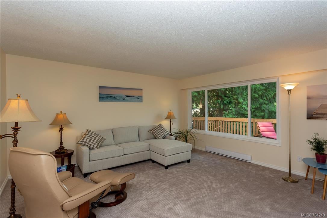 1770 Thrush Rd, Shawnigan Lake